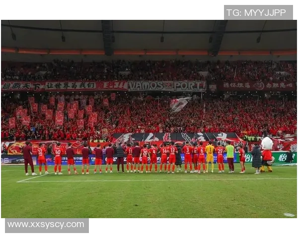 乌龙绝杀引发争议后卫意外进球成比赛转折点 乌龙绝杀引发争议后卫意外进球成比赛转折点